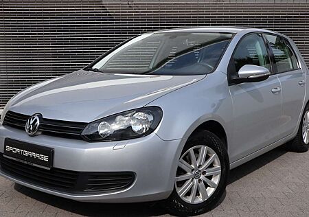 VW Golf Volkswagen Comfortline Klima SHZ AHK Tempom Allwetter Alu 2HD