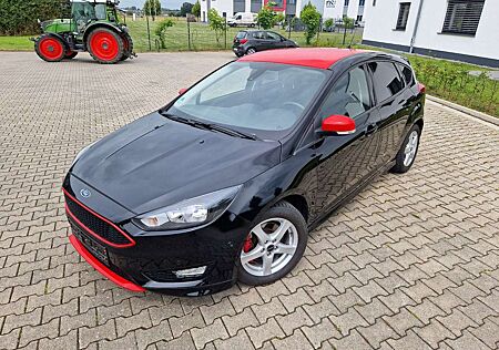 Ford Focus Lim. ST-Line Sport 1.5 EcoBoost 1.Hd Top