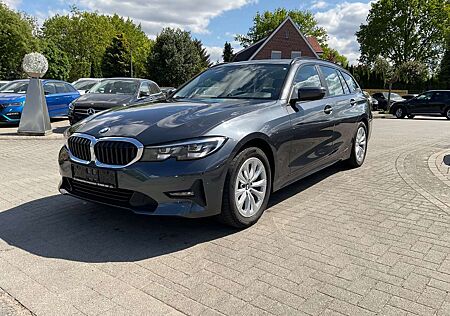 BMW 320 d xDrive Touring,AHK,LED,Navi,VirtualCockpit