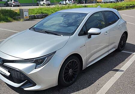 Toyota Corolla 2.0 Hybrid Club