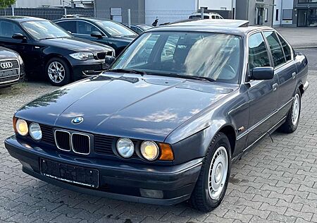 BMW 520 i E34 Schiebedach Klima