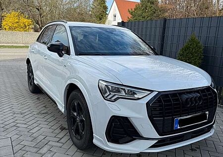 Audi Q3 35 TFSI S line