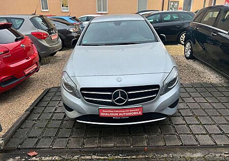 Mercedes-Benz A 200 A200 BlueEfficiency Sportpak.Navi.Rückfahrkamera