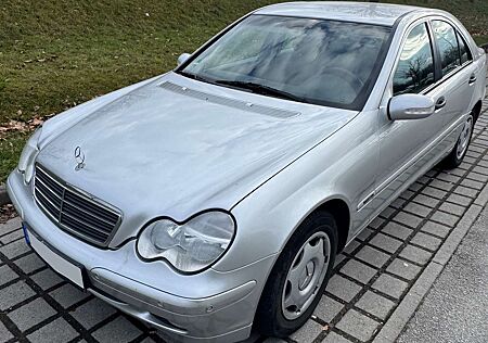 Mercedes-Benz C 180 Classic