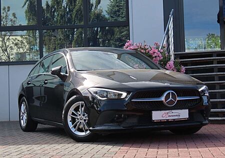 Mercedes-Benz CLA 180 Shooting Brake Autom. Navi Klima
