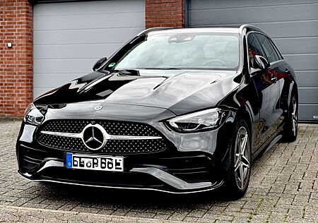 Mercedes-Benz C 300 T e AMG