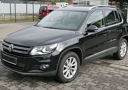 VW Tiguan Volkswagen Sport & Style BMT/Bi-Xenon/Sitzheizung