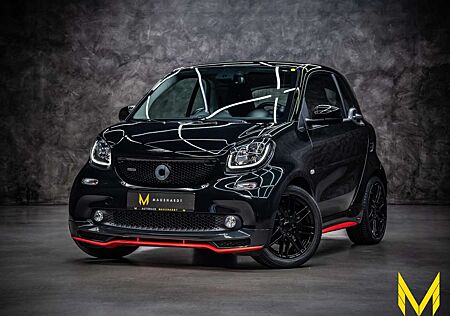 Smart ForTwo coupe BRABUS Xclusive: tailored BLACKnRED