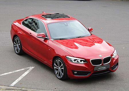 BMW 230 i xDrive Sport Line Aut. Leder/Navi/Kamera