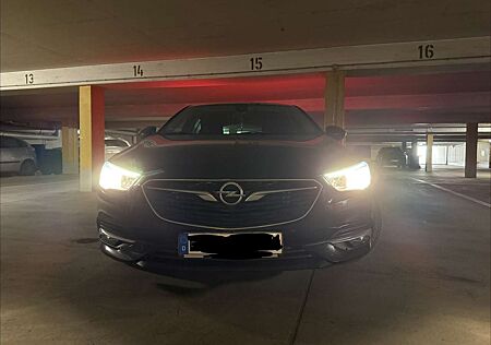 Opel Insignia Business Edition