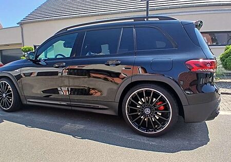 Mercedes-Benz GLB 35 AMG AMG GLB 35 4Matic AMG Speedshift DCT 8G