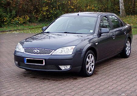 Ford Mondeo 2.0 TDCi DPF Trend # Klima+Schiebedach # 2. Hand