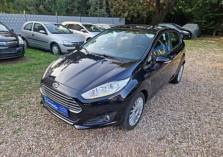 Ford Fiesta 63Tkm LED Sitzhzg PDC Bluet ESP 16" USB 5Tür