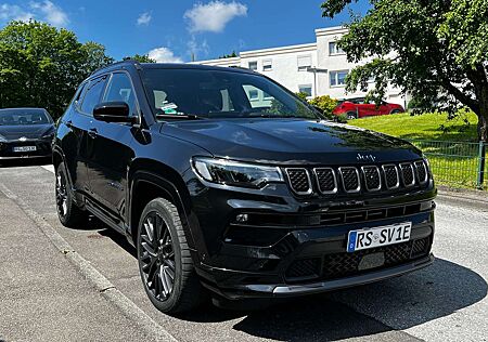 Jeep Compass 4XE S Black Edition, Anhängerkupplung, Panorama