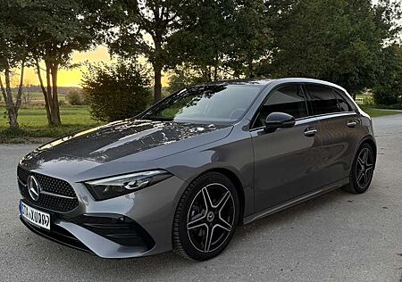 Mercedes-Benz A 200 7G-DCT AMG Line Advanced Plus