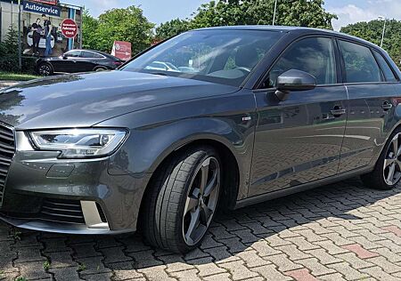 Audi A3 Sportback 40 TFSI Sportback quattro S tronic