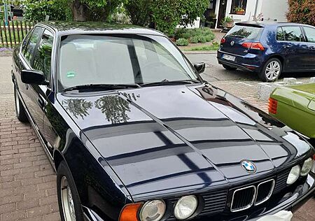BMW 520i 520 24V