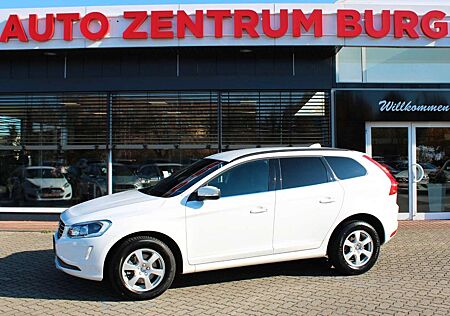 Volvo XC 60 XC60 Momentum 2.0l D BiXenon Nav AHK Scheckheft