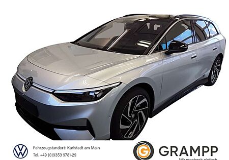 VW ID.7 Volkswagen Tourer Pro +CCS+WÄRMEPUMPE+AHK+MATRIX+360°+
