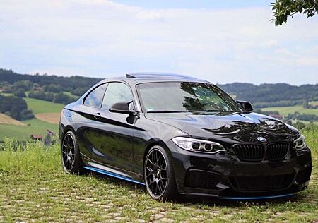 BMW 235 M235i Coupe, Unfallfrei, Deutsch, HarmanKardon