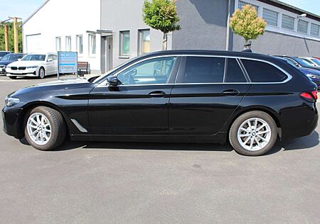BMW 520 d Tour. xDrive +Sports.-Leder+H&K+ACC+Memory+DAB