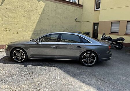 Audi A8 4.0 TFSI cylinder on demand quattro tiptr. Lang
