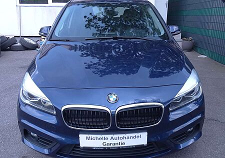 BMW 218 i Advantage