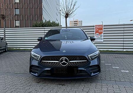 Mercedes-Benz A 250 7G-DCT Edition