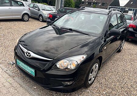 Hyundai i30 cw FIFA WM Edition*TÜV NEU*2 HAND*KLIMA*TOP*