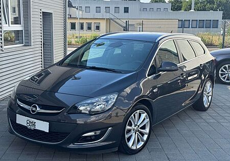 Opel Astra J Sports Tourer Exklusiv*Navi*Tempomat*Pdc
