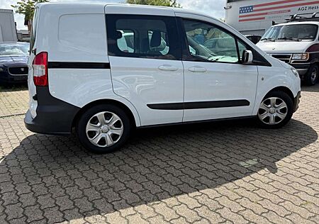 Ford Transit Courier Kombi Trend
