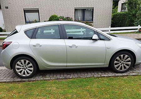 Opel Astra 1.6 Cosmo