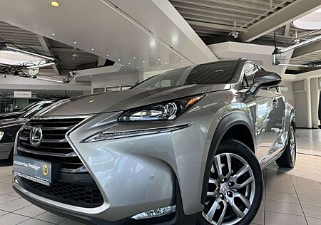 Lexus NX 300 NX 200t *Allradantrieb* Design-Executive Line*