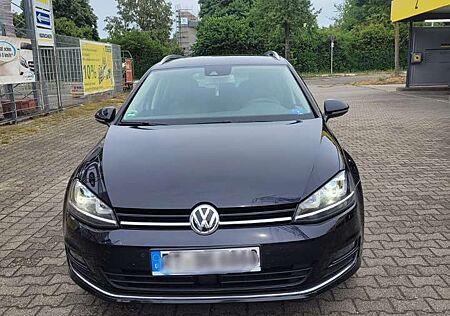 VW Golf Variant Volkswagen Highline BMT