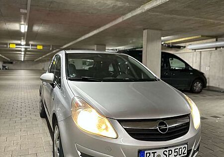 Opel Corsa 1.2 16V Edition