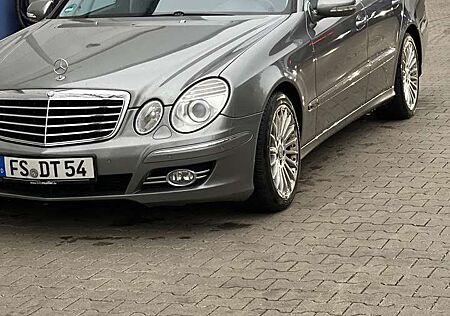 Mercedes-Benz E 320 T CDI (211.222)