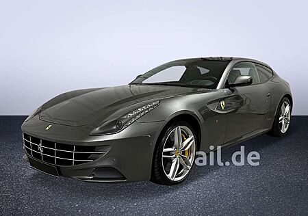 Ferrari FF V12 Lift 360 Kamera CarPlay