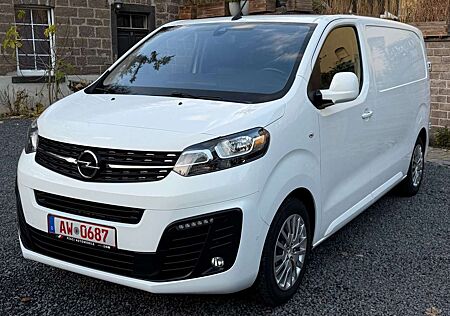 Opel Vivaro Kasten Edition M Design Standheizung AHK