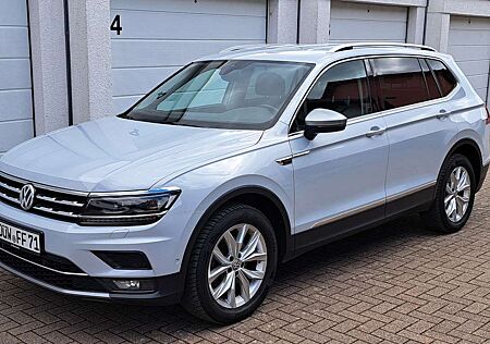VW Tiguan Allspace Volkswagen 2.0 TDI SCR 4Motion Highline