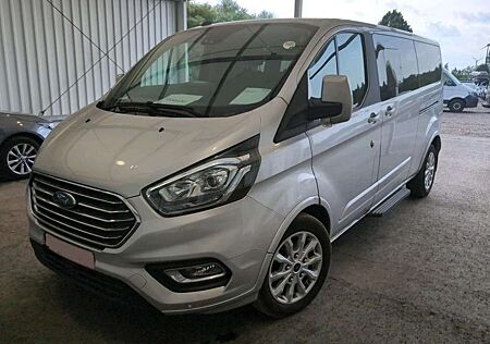 Ford Tourneo Custom TitX BLACKSERIES AHK Kamer Sthz