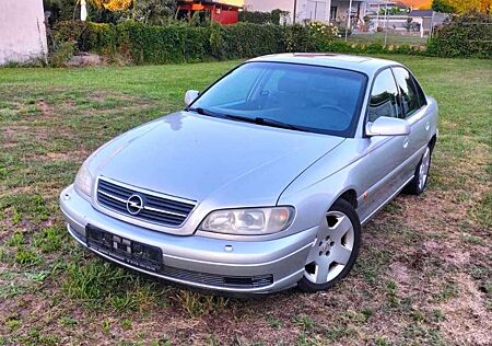 Opel Omega 2,5 V6 (170PS)