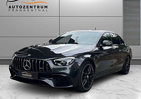 Mercedes-Benz E 63 AMG S 4Matic+ PANO NIGHT 360 HUD