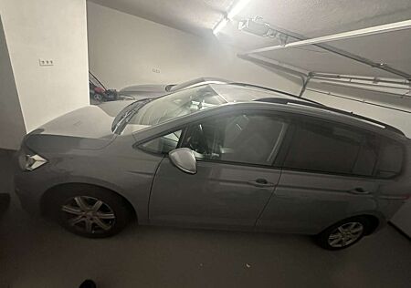 VW Touran Volkswagen 2.0 TDI SCR DSG Trendline