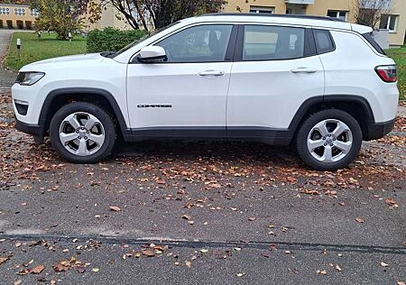 Jeep Compass 2.0 MultiJet Active Drive Automatik Longit