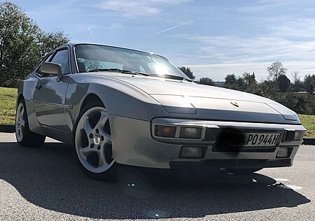 Porsche 944 Targa