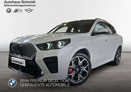 BMW iX2 eDrive20 *M Sportpaket Pro*H&K*Pano*AHK*IconicGlow