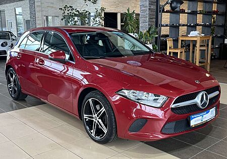 Mercedes-Benz A 200 d 4Matic*Navi*R-Cam*TeiLeder*CarPlay*SHZ*