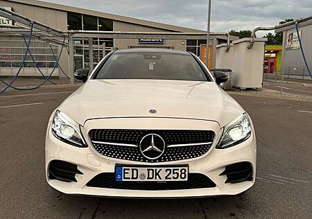 Mercedes-Benz C 300 Coupe 9G-TRONIC AMG Line