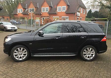 Mercedes-Benz ML 350 BlueTEC 4MATIC 7G-TRONIC