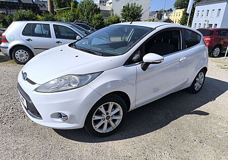 Ford Fiesta Ghia,TÜV 10/2026